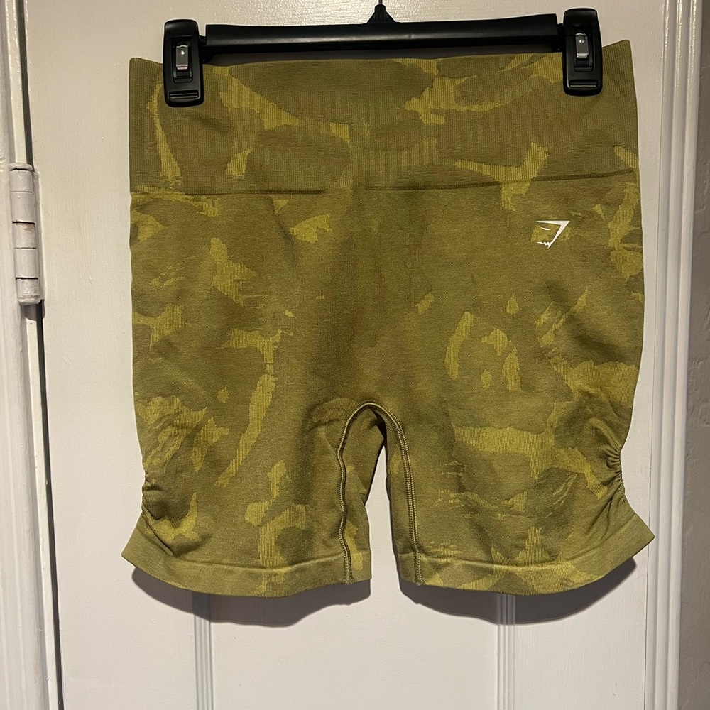 Gymshark Olive Camo High-Rise Seamless Bike Shorts